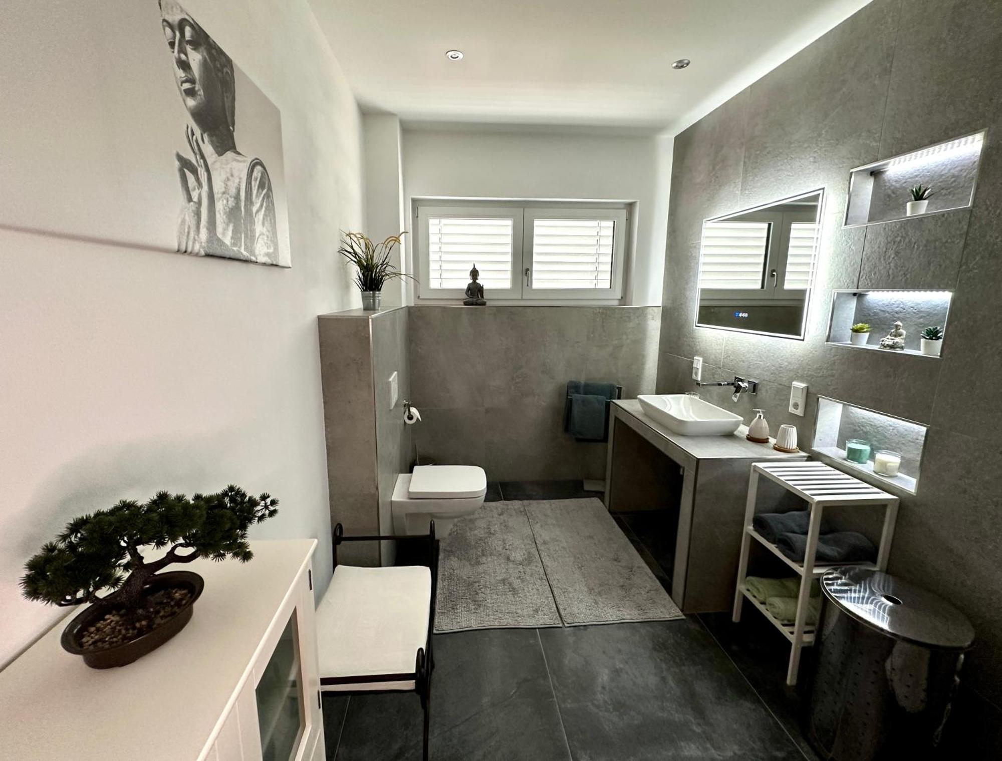 Exklusive Neubau-ferienwohnung In Warburg